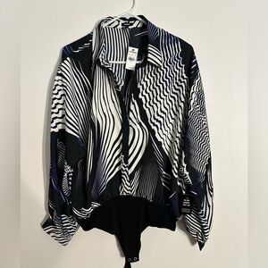 NWT Express Bodysuit blouse. Black / white / blue geometric design. Lg